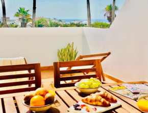 Canaryislandshost l Sea View